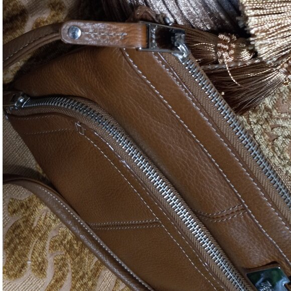 👉LAST CHANCE‼️ Tignanello 100% Leather X-Bodies Organizer Messenger Bag - Picture 5 of 13